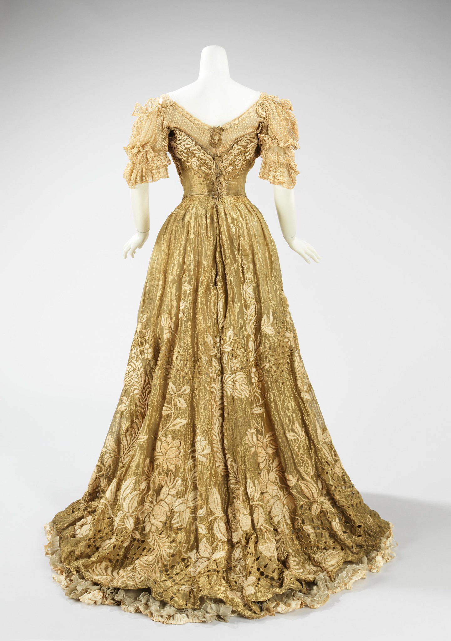 1898 Ball gown. French. Jacques Doucet. Silk, metal, linen. metmuseum