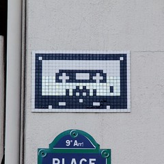 Invader Paris from #900 to #999