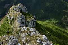Monte Catria per la Costa del Corno e Balze degli Spicchi (Appennino pesarese)