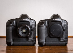 Canon EOS-1D (2001) /  Canon EOS-1D Mark II N (2005)