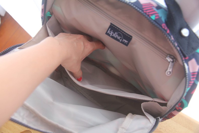 【Kipling】BACK TO SCHOOL系列 - 熱帶繽紛印花後背包