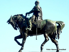 Monumentos Ecuestres. Uruguay e Italia