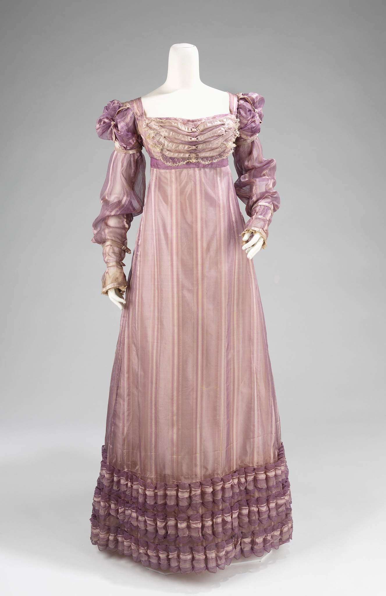 1820 Ball gown. American. Silk. metmuseum