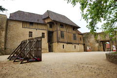 Haute-cour du château de Crèvecœur-en-Auge