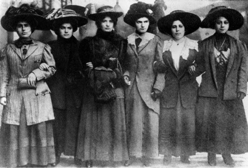 Six Shirtwaist Strike women, 1909