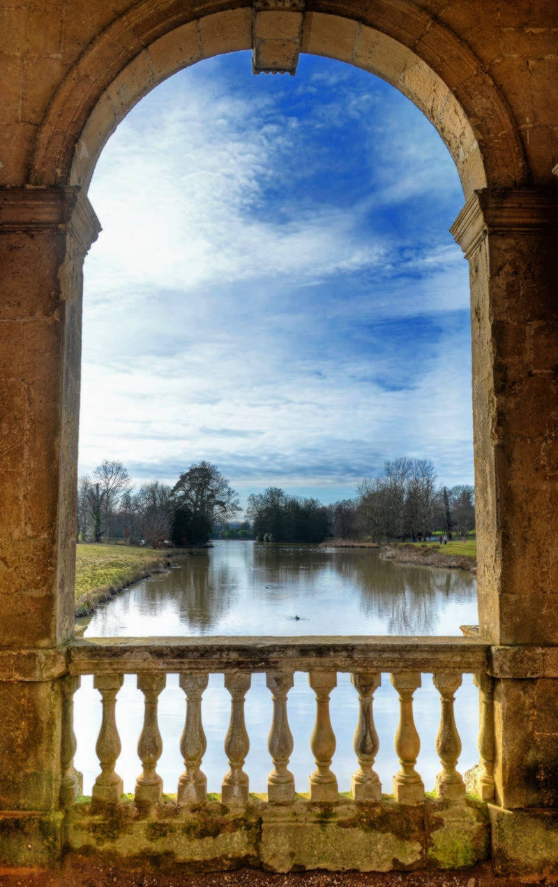 Stowe - view from the Palladian bridge. Credit Baz Richardson, flickr