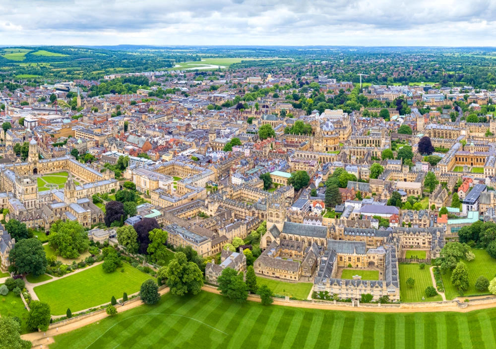 Aerial view of Oxford. Credit Chensiyuan