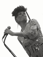 Sandra Nkake - Enghien Jazz Festival 2017