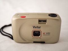 Vivitar ic101 Point and Shoot