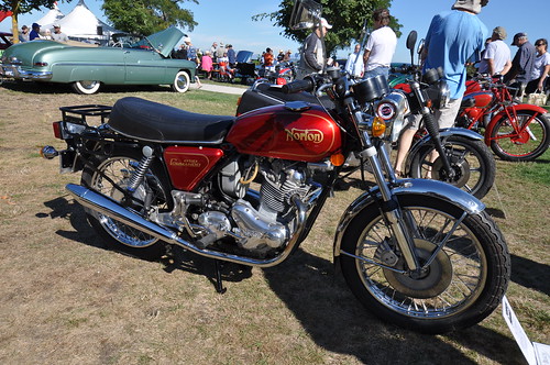 Norton Motorcycle Display (4)