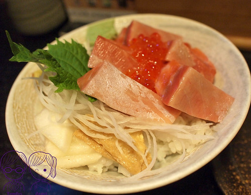 21 魚日式料理 鮭魚親子丼飯