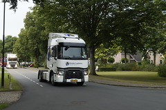 Dutch Truckrun Apeldoorn bij doorkomst in Lieren 26-08-2017