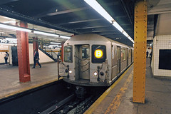 US NY NYC Subway R-40M 4475, 145th Street, Concourse Line