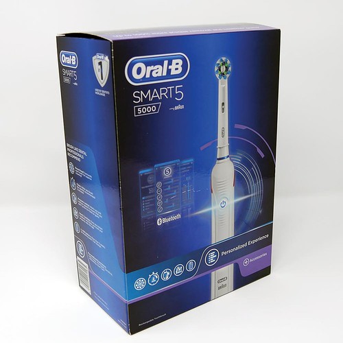 Oral_B_Smart_5_5000_Electric_Toothbrush (7)