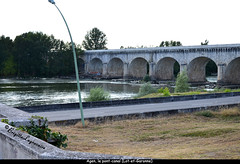 AGEN, la Garonne, le Pont-canal, le canal