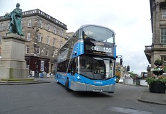 Edinburgh Airport bus routes