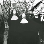 1960 Schwestern mit Dr