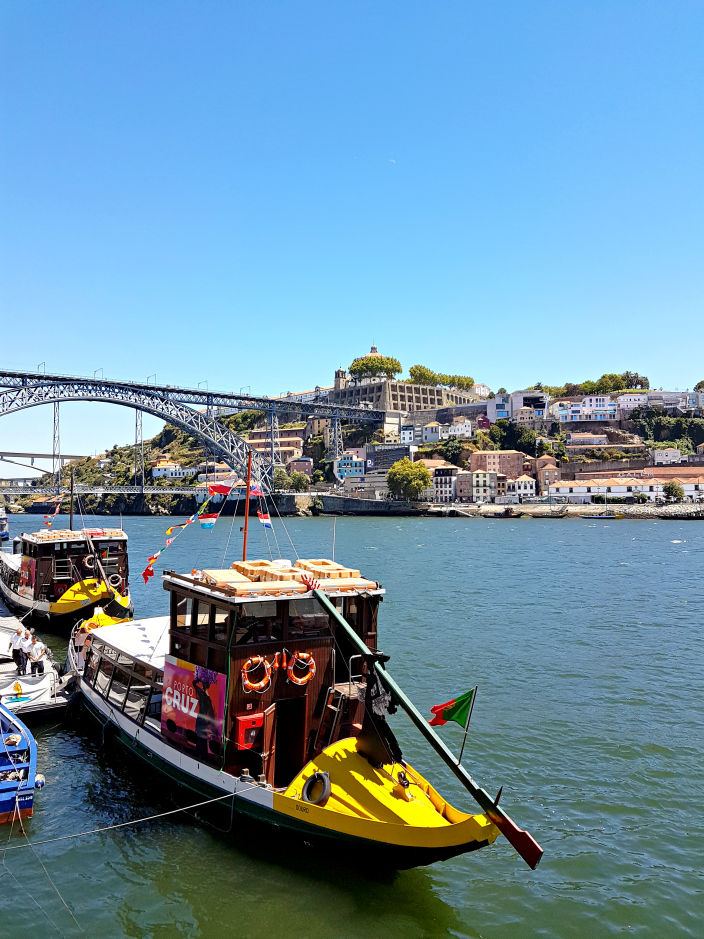 Old Beautiful Porto (010b)