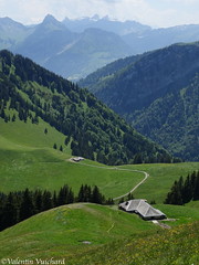 Alpine pasture - Chalets d'alpage : 1 to 25