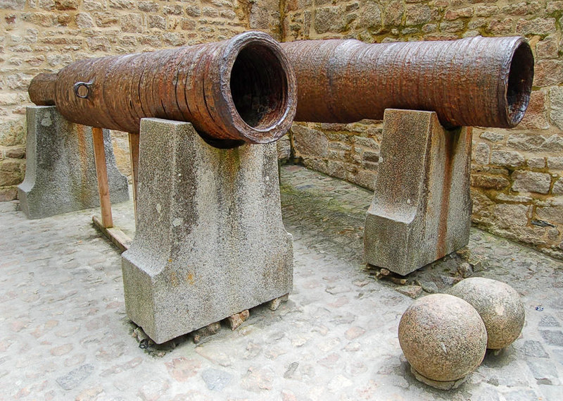 Cannons abandoned by Thomas Scalles at Mont Saint-Michel on 17 June 1434