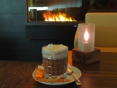 Chocolate with cream - Kakao mit Sahne
