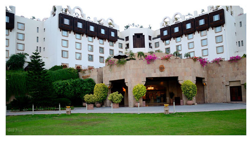 Islamabad, Quetta, Lahore Jobs in Serena Hotel October 2017.