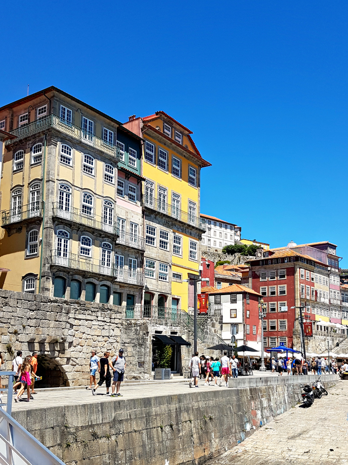 Old Beautiful Porto (009b)
