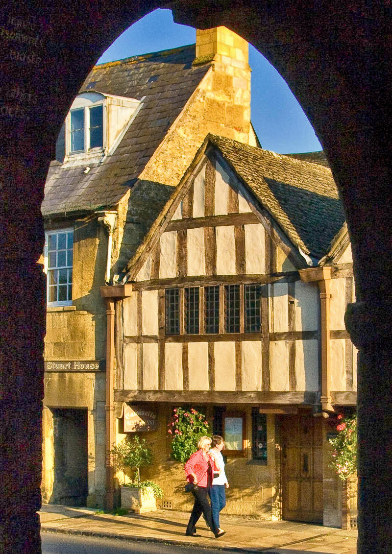 14th-17th century buildings in the High Street of Chipping Campden, Gloucestershire. Credit Anguskirk