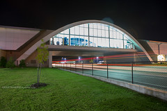 Glass House / Will Rogers Archway