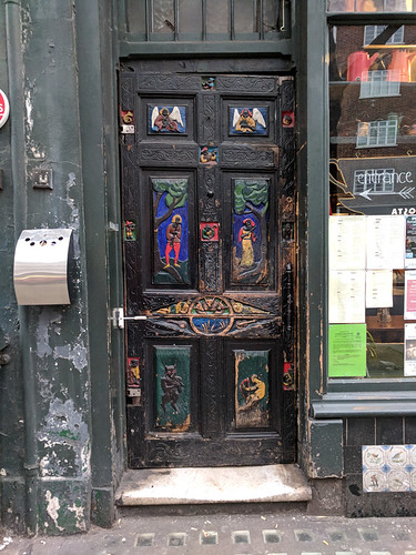 Chelsea doorway