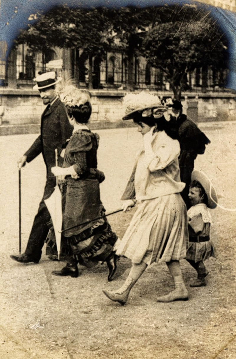 A family walking in the Tuileries Garden, Paris, 1906