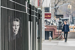 David Bowie Gate Illusion