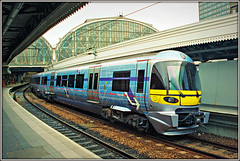 UK Railways - Class 332 EMU