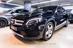 Mercedes-Benz GLA 250 AMG | 211 c.v | Negro Cosmos | Piel Marrón| Auto Exclusive BCN