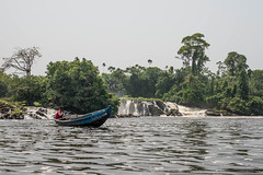 Lobé Falls