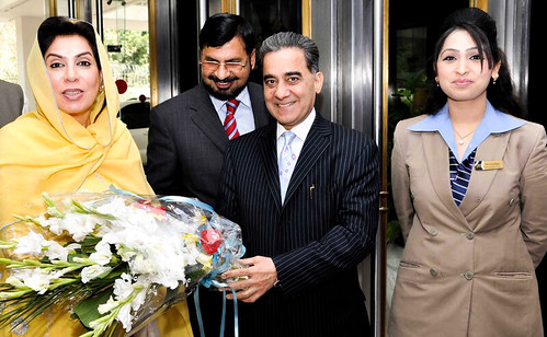 Dr. Fehmida Mirza gets a warm welcome in Pearl Continental Hotel Lahore