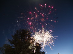 canberra fireworks NYE 2018