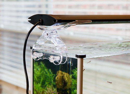 Finnex Planted+ 24/7 SE aquarium light mount