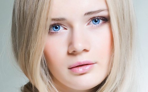 beautiful-girl-blonde-face-blue-eyes-2K-wallpaper-middle-size – Lahore Plastic Surgery 03030 666 222