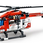 LEGO Technic 42092 Rescue Helicopter 4
