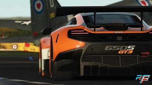 rFactor 2 McLaren 650S