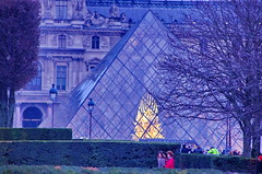 Paris Le Louvre, ses jardins et les statues de Maillol
