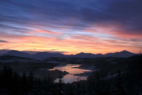 sunset vacation snow mountains weather landscape scotland loch glengarry canon450d newyearsday2010