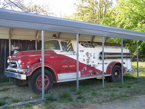 auto museum truck firetruck arkansas pineridge montgomerycounty lumandabner jotemdownstore huddlestonstore mckinziestore