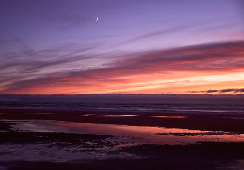 moon film oregon coast oregoncoast sunrisesunsets 19732004