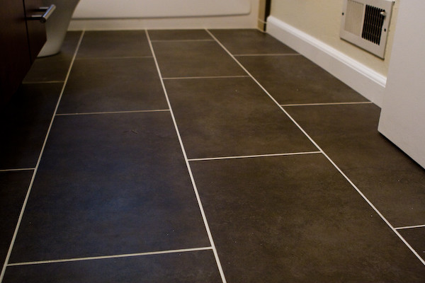 Bathroom 2 - Floor tile detail | 12x24 tiles set in a ...