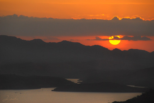 sunset sun mountain trek dawn coron palawan busuanga mttapyas d3000 tamron18250mm