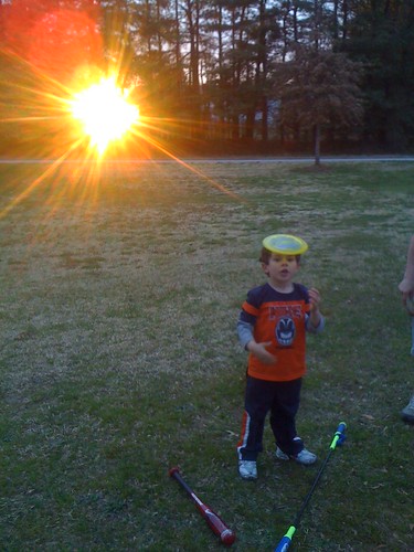 cameraphone family sunset playing sc mobile golf aj toss frisbee 2010 iphone crescibene