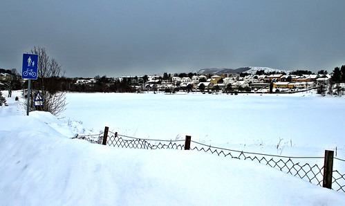 winter snow sign fence signpost spjelkavik larigan phamilton lillevatn