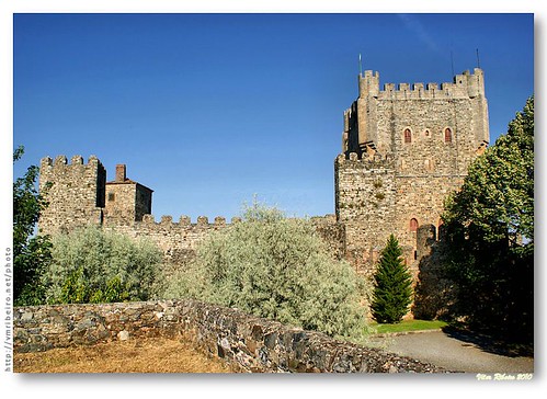 castle portugal geotagged sony castelo bragança α a350 geo:lat=41804314 geo:lon=6749918 sonydslrα350